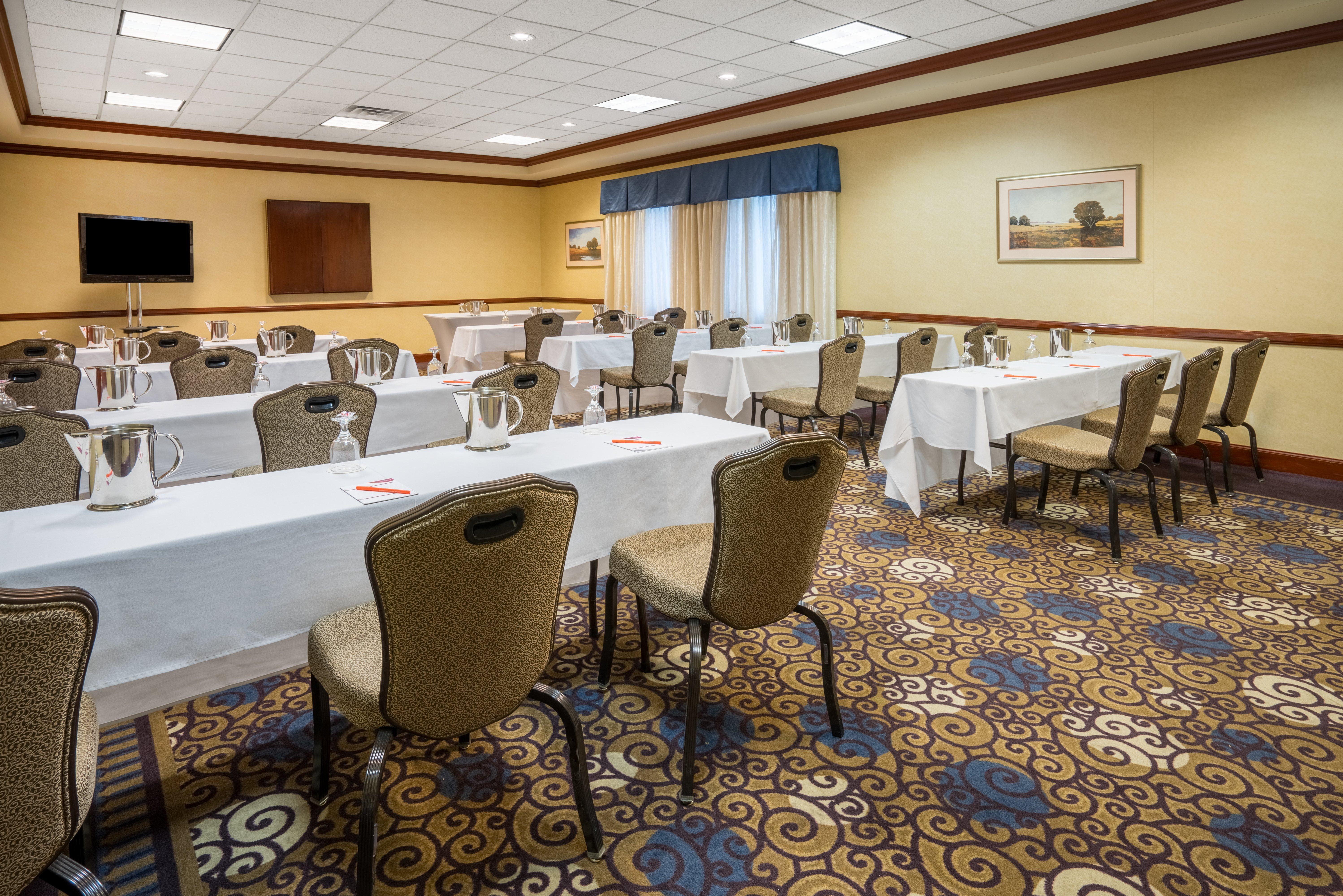 Crowne Plaza Hotel And Suites Pittsburgh South By Ihg Mt. Lebanon Экстерьер фото
