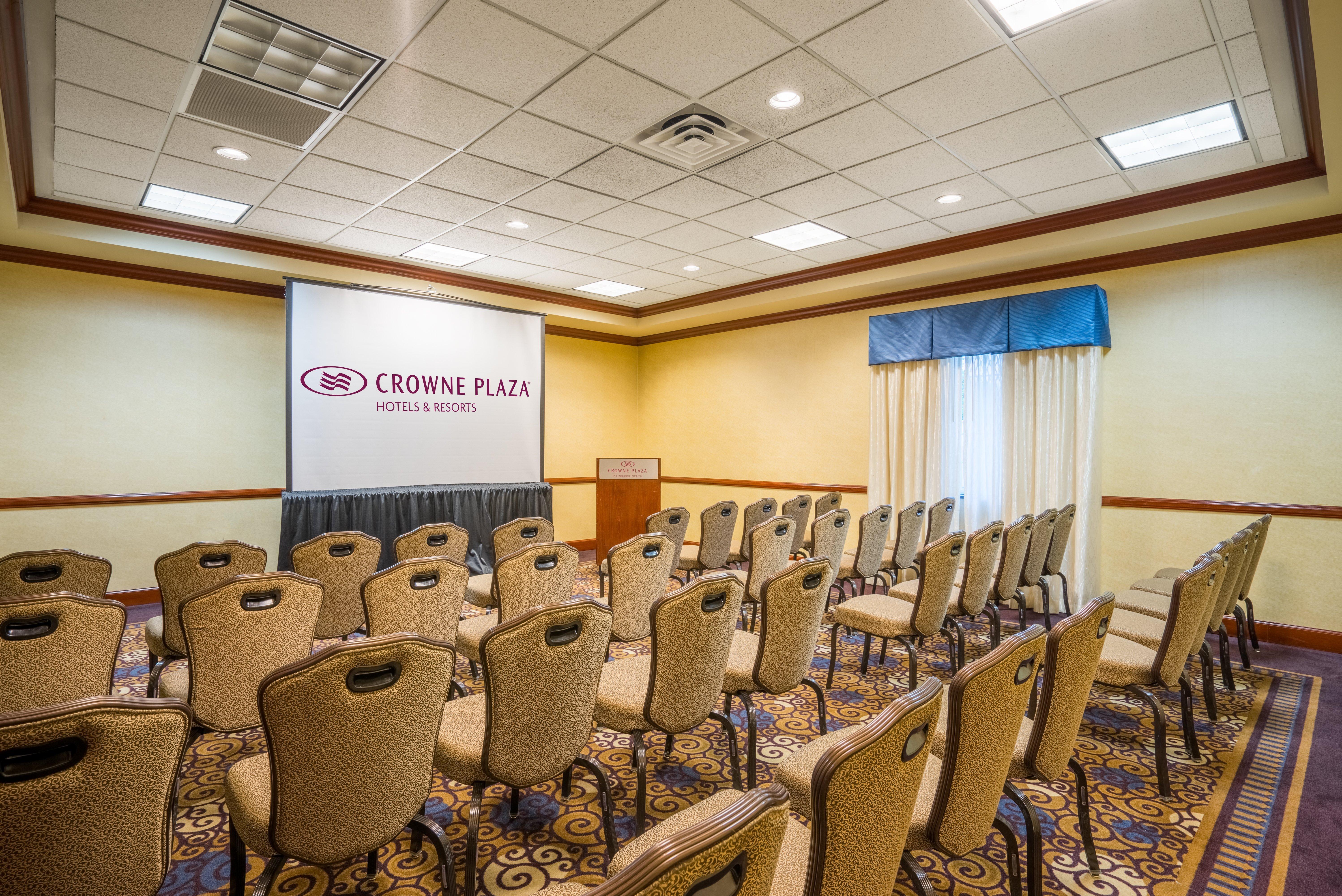 Crowne Plaza Hotel And Suites Pittsburgh South By Ihg Mt. Lebanon Экстерьер фото